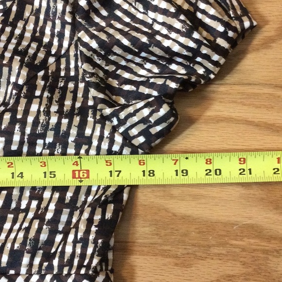 10 Rabbit Rabbit Rabbit Designs black print faux wrap dress - Picture 11 of 16